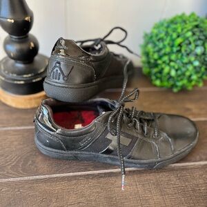 TOMS Star Wars Darth Vader Leandro Black Leather Shoes Sneakers Size 7M